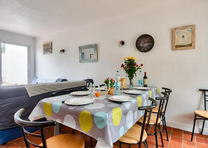 Hébergement de vacances Instants De Détente Et De Partage Aux Sables D'or *